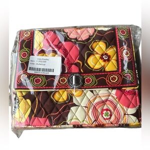 Vera Bradley Julia Buttercup Crossbody Turn Lock Purse
